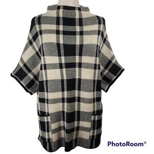 Janice oversized one size black white plaid pull over sweater lagenlook